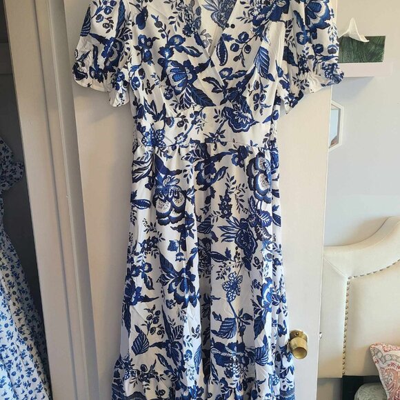 Blue & White Summer Dress - Picture 2 of 3